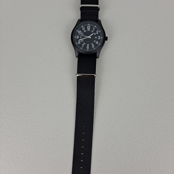 Watch Nylon Strap Sport Outdoor - Picture 2 of 5